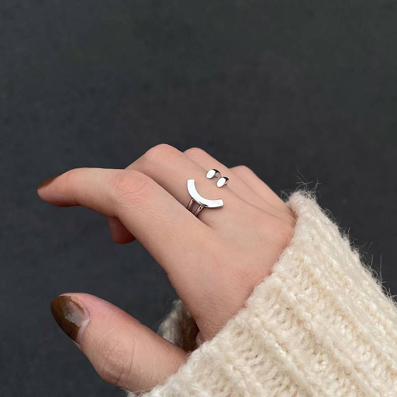 Cincin Model Terbuka Motif Smiley Gaya Korea Untuk Wanita