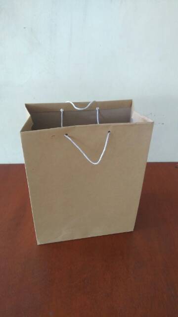 Paper bag/ tas kertas (20x10x25)(0112)