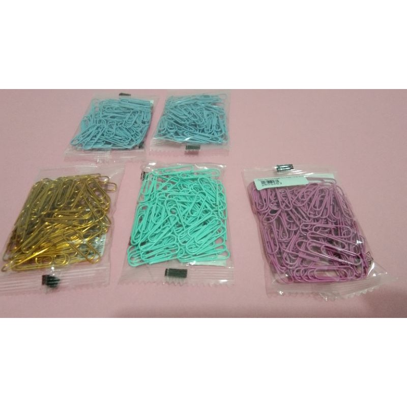 

Penjepit Kertas Warna Warni