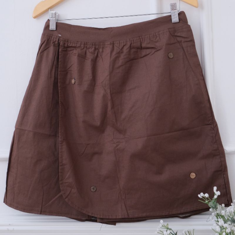 Celana Pendek Rok Jumbo Model 3/4 Katun.