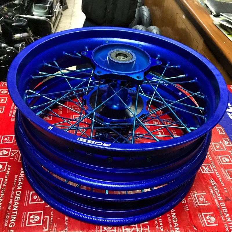 Velg Supermoto vRossi CRF 150 L - Biru