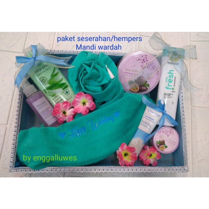 PAKET SESERAHAN//PAKET HAMPERS MANDI WARDAH