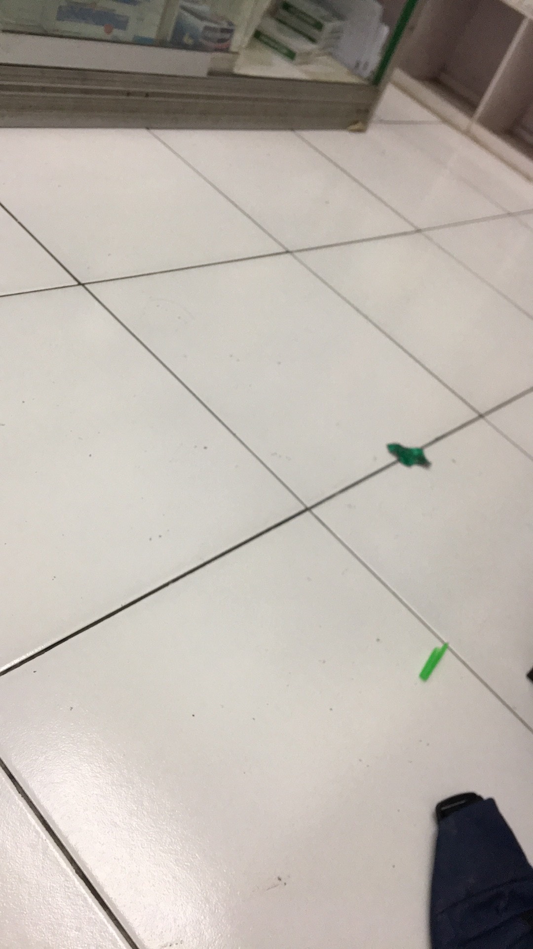 Stand Hanger - Gantungan Tiang Berdiri