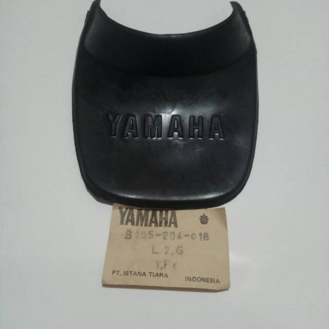 Kepet kepetan spakbor belakang yamaha l2g