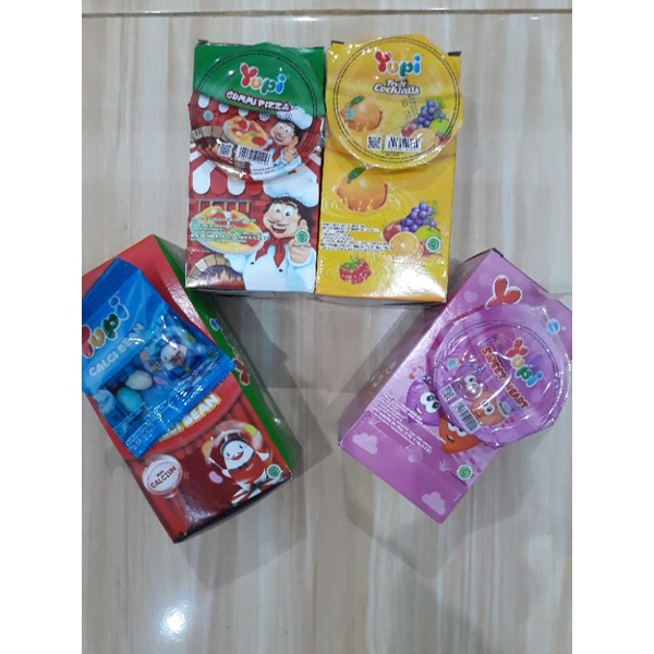 

YUPI 14gram isi 12