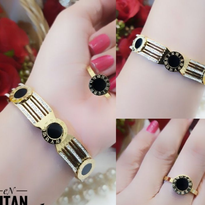 Titanium Perhiasan Set Gelang dan Cincin P339