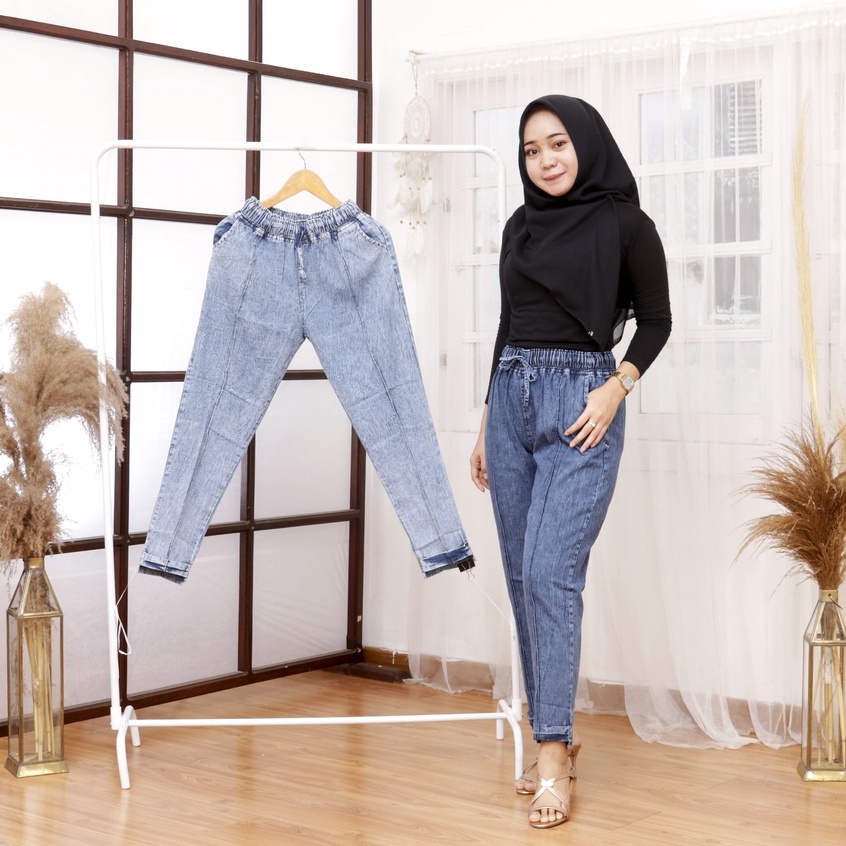 MAILA BAGGY JEANS JUMBO/ CELANA JEANS JUMBO
