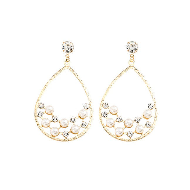 LRC Anting Tusuk Fashion Golden Drop-shaped Alloy Acrylic Pearl Earrings K10048