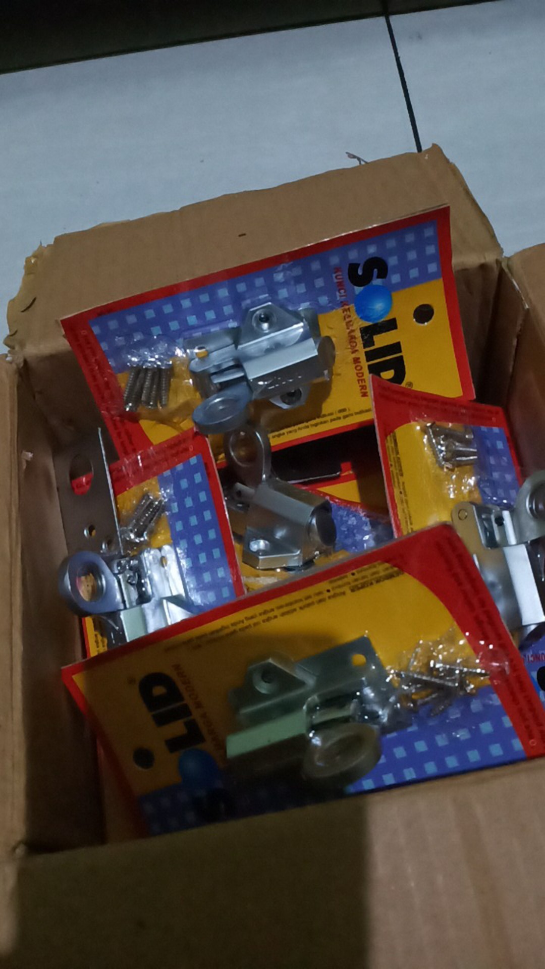 Spring Knip Solid 379 (kunci Jendela / Grendel Kodok)