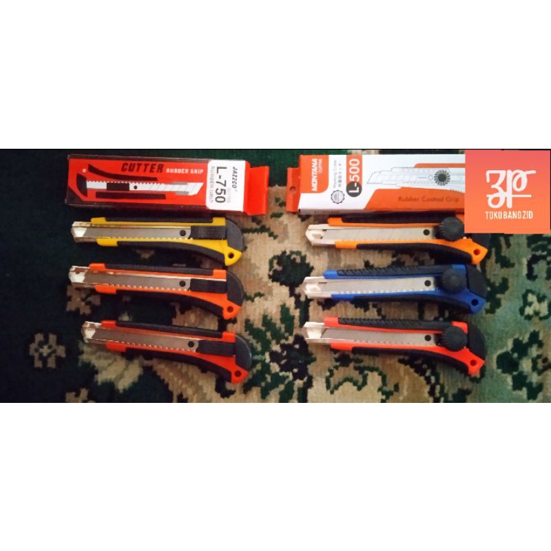 

Pisau Cutter Besar