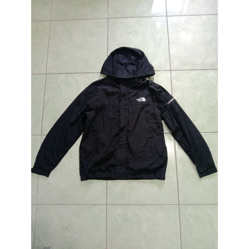 Jaket TNF Saku Samping