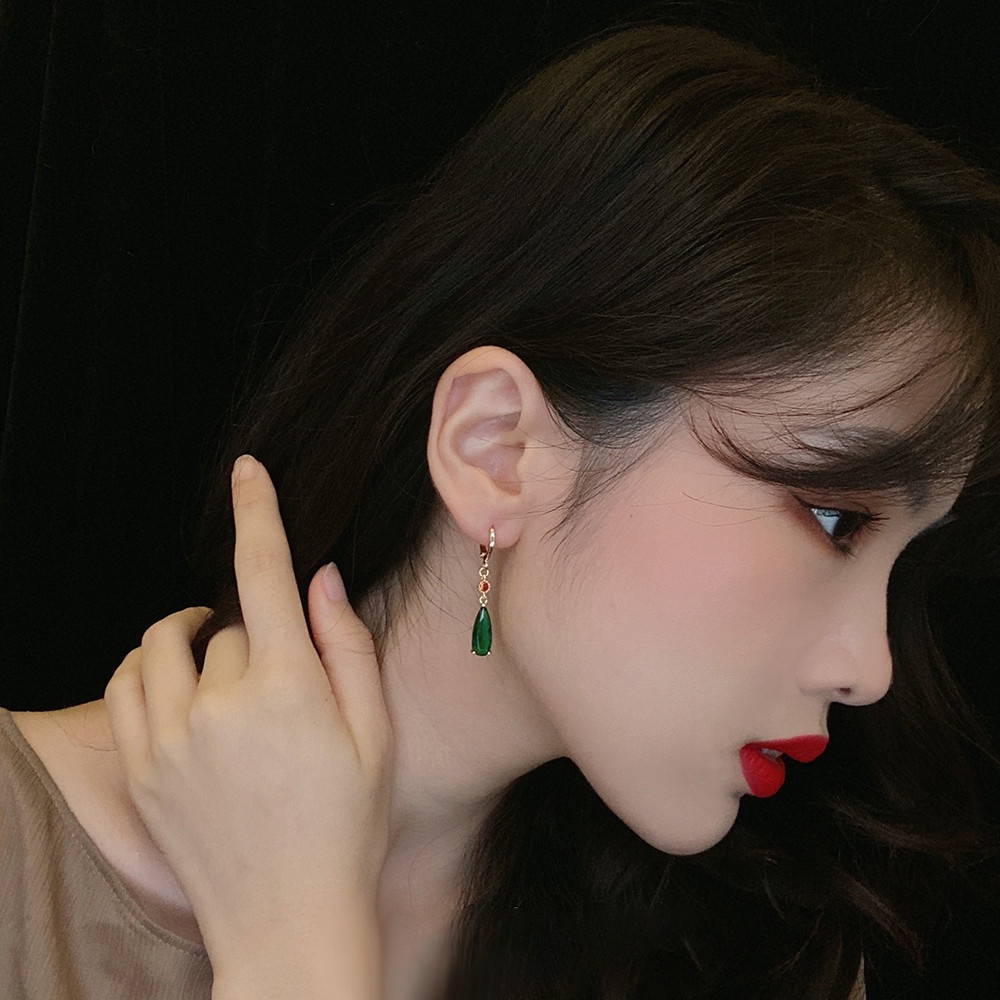 【COD Tangding】Anting Tusuk Gantung Desain Kastil Hias Zamrud Untuk Wanita