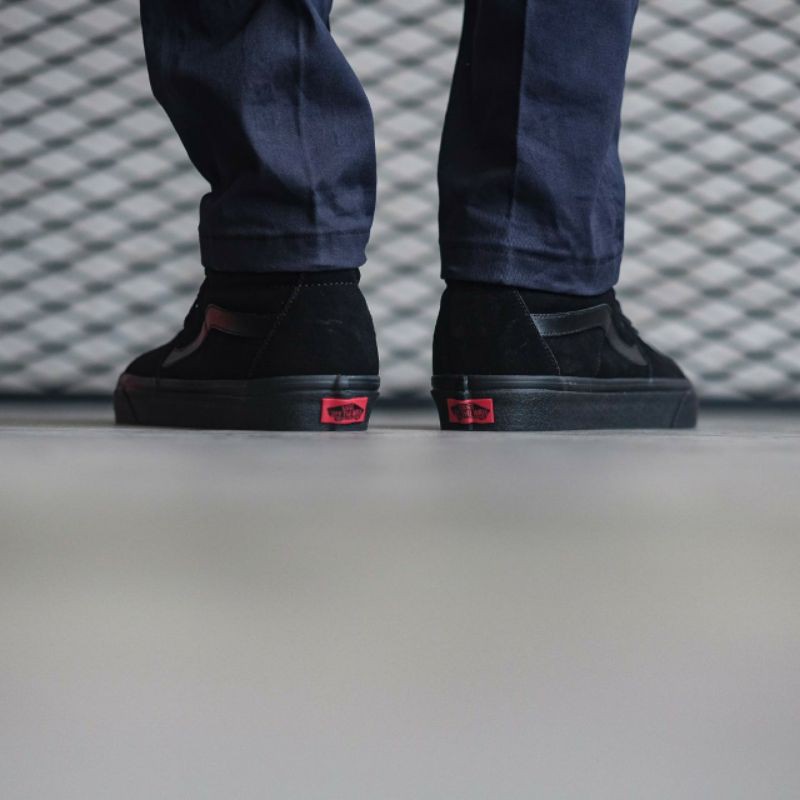 Vans SK8 Hi Classic Black / Black