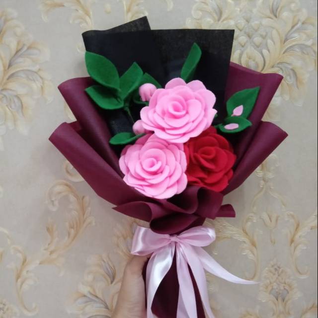 Buket Bunga Wisuda Murah Buket Bunga Flanel Handbouquet Shopee Indonesia