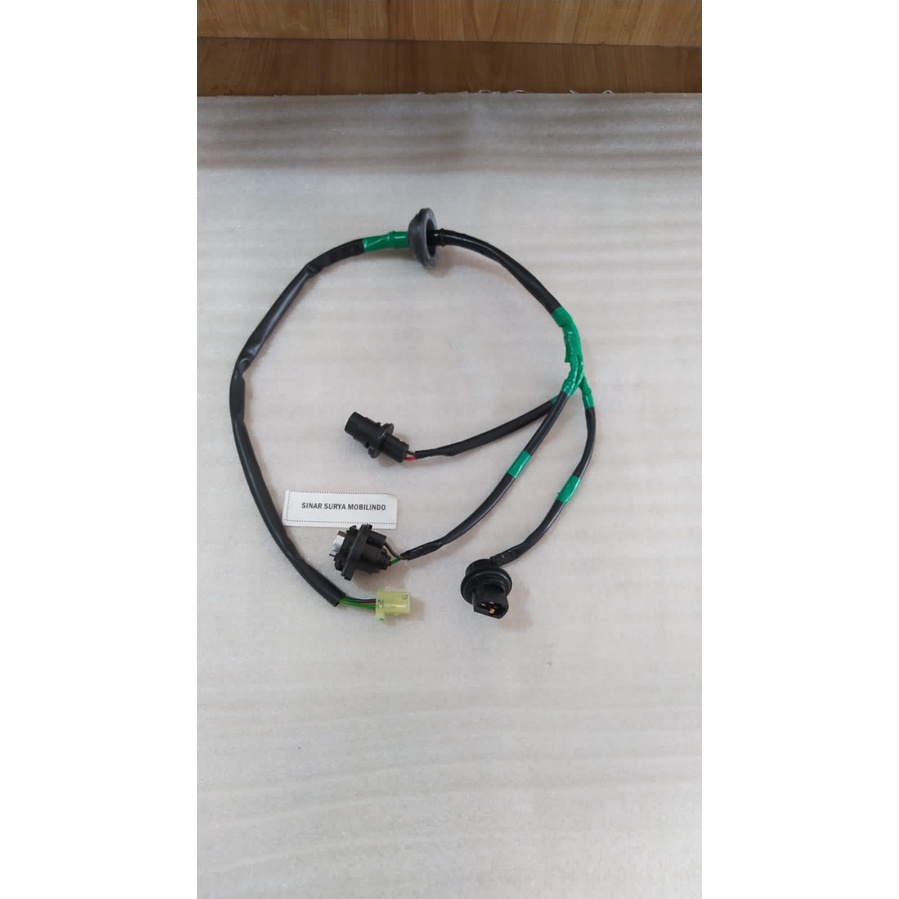 SOKET SOCKET LAMPU BELAKANG AVANZA XENIA 2012-2015 KABEL LAMPU STOP ORIGINAL [ COD ]