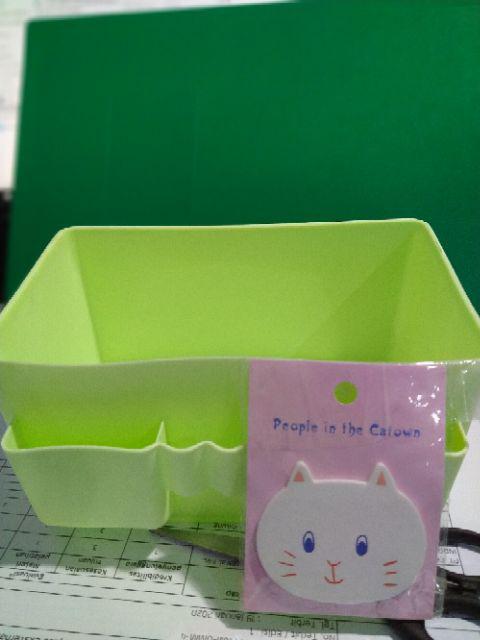 Kotak Serbaguna Warna-warni