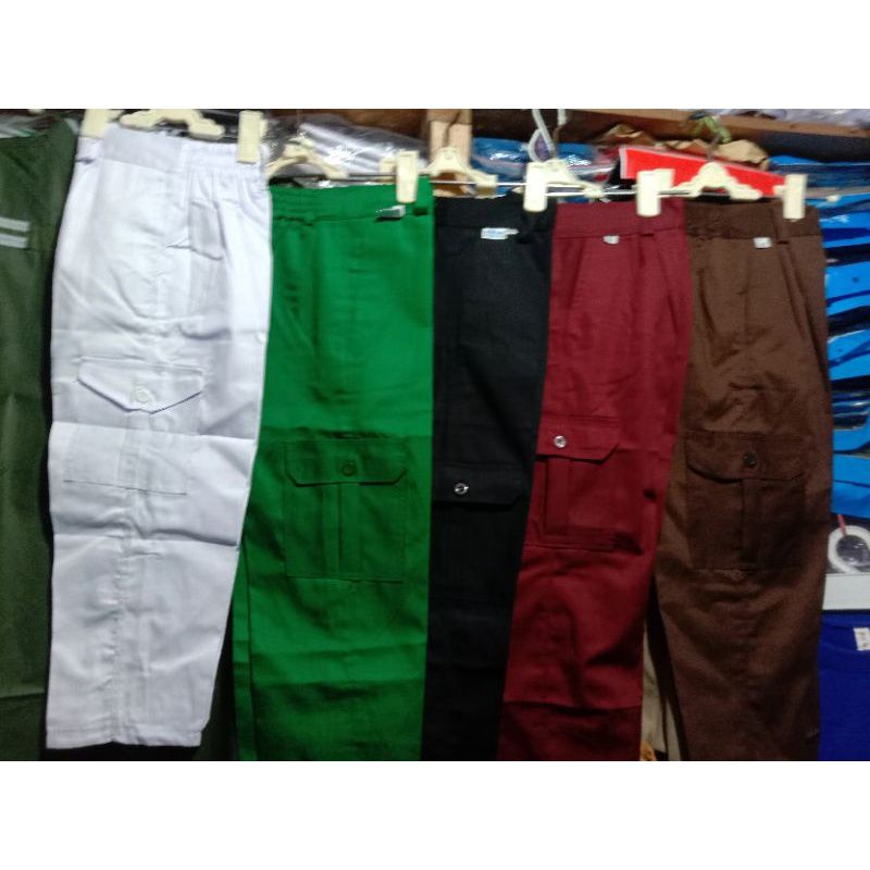 CELANA PANJANG SD,MI,PRAMUKA,PUTIH,HITAM CARGO/CELANA SEKOLAH SAKU SAMPING