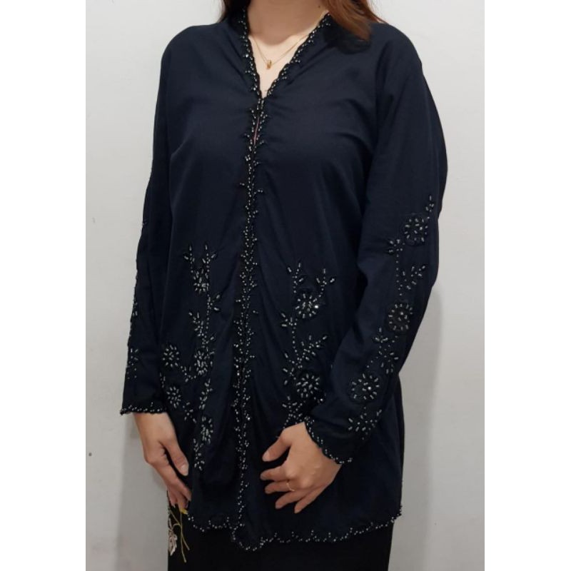 Kebaya Hitam  / Atasan Modern / Blouse Hitam