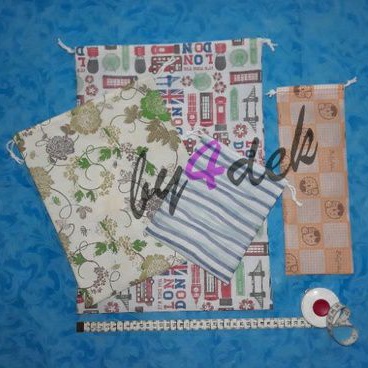 

Pouch Serut Sedang - Besar - Kotak - Panjang / Kantong Spunbond (K37)