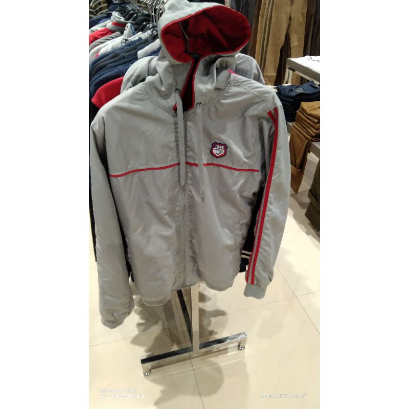 JAKET PARASUT PRIA SHARKS ORIGINAL ANTI AIR