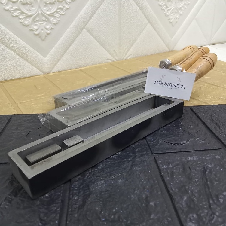 

Cetakan Emas Ukuran Besar 8 INCH