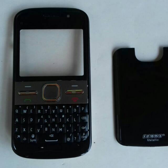 Casing nokia E5 E5-00 hitam