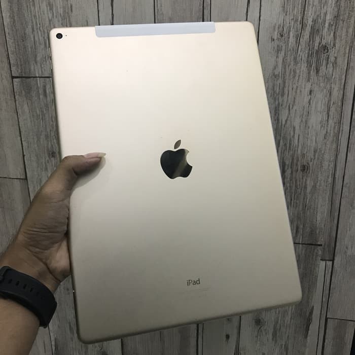 ipad pro 12.9 inch 128gb wifi bekas second bypass | Shopee Indonesia