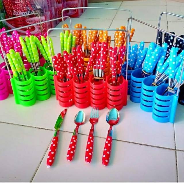 Sendok Set Polkadot Sendok Polkadot Set Sendok Polkadot warna 1 Set