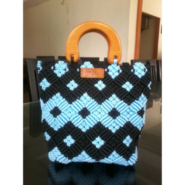 

Tas Macreme Black Kombinasi Blue size 23 x 11 x 25