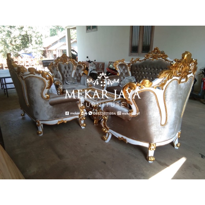 Set Sofa Ruang Tamu Jati Royal Full Ukir Mewah Furniture Jepara