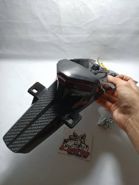 Spakbor Belakang Klx Dtracker Stop Lamp Lampu Stop Klx 150 D-Tracker Plus Dudukan Plat Nomor 3 In 1