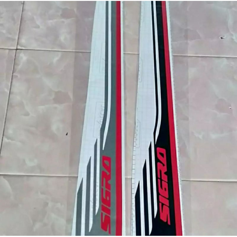 Stiker Body Samping mobil Sigra / Stiker Sigra