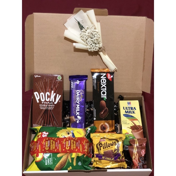 

Paket Hadiah / Hampers Makanan / Kado ulang tahun