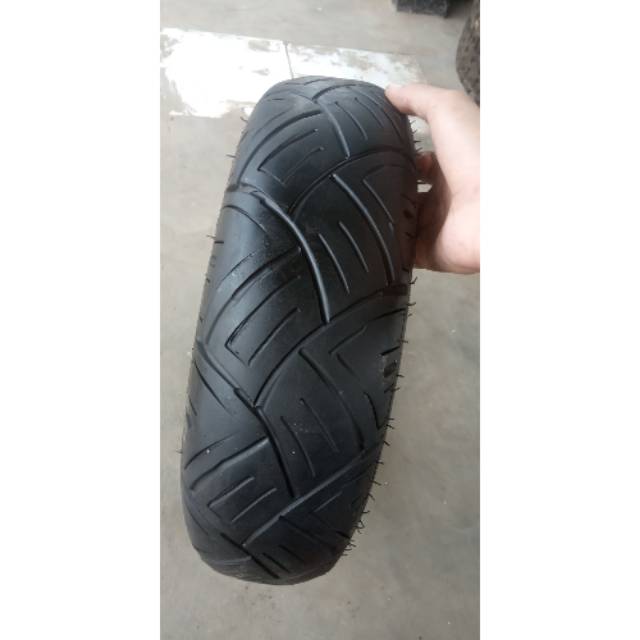 Ban vespa ring 10 ukuran 120/70-10 merk Pirelli