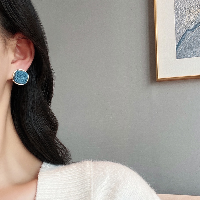 Anting Stud 925 silver needle Bentuk Kubus Kecil Warna Biru Gaya Klasik