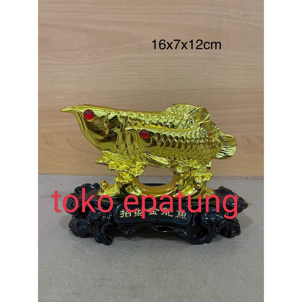 patung ikan arwana / pajangan fengshui ikan arwana - 12 cm - anak