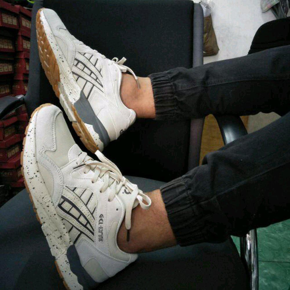 SEPATU PRIA WANITA SEPATU VOLLY ASIC GEL LYTE SEPATU BADMINTON ASIC GEL LYTE SEPATU KET ASIC GEL