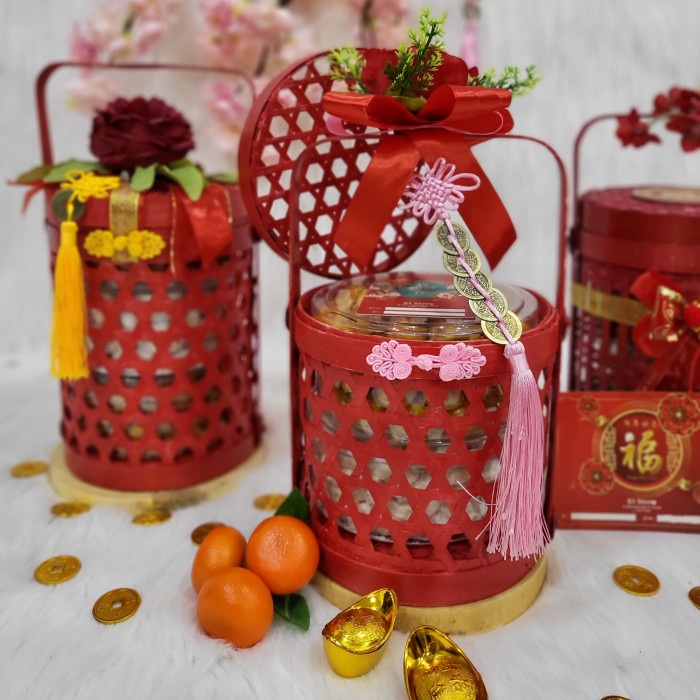 

Paket box dekorasi sakura hampers imlek cny parcel kado kue kering 15 - Kukis 3...