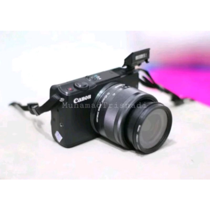 Camera Kamera Mirrorless Canon Eos M10 Lensa 15-45mm Hitam Murah-3