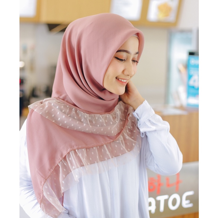 (KJI) HIJAB SQULIA SEGIEMPAT SQUARE TUTU POLYCOTTON