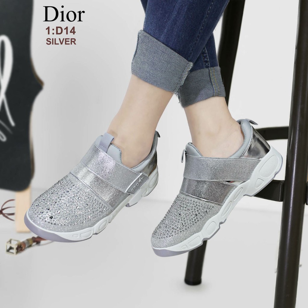 SEPATU MEREK CHRISTIAN DIOR SWAROVSKY#D14#BRO