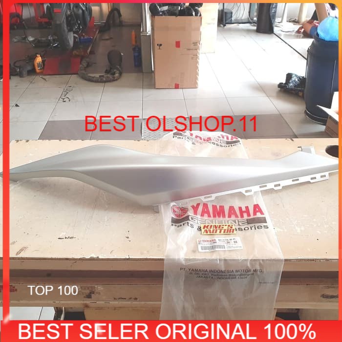COVER BODY BELAKANG AEROX 155 SILVER ORIGINAL YAMAHA