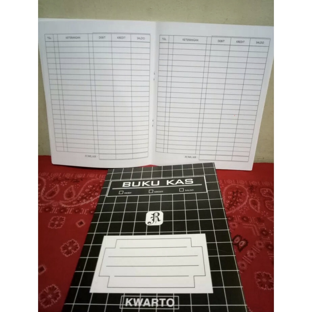 

BUKU KAS QUARTO ( KWARTO ) COVER HITAM GROSIR TERMURAH hsw