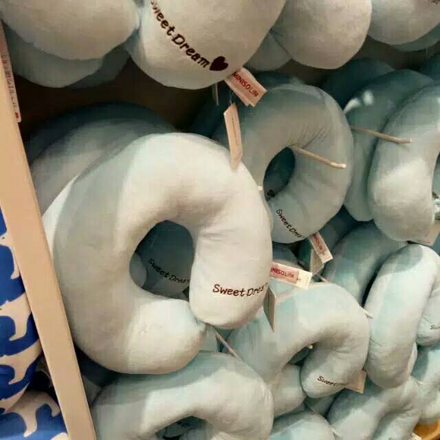 Bantal leher miniso original sweet dream