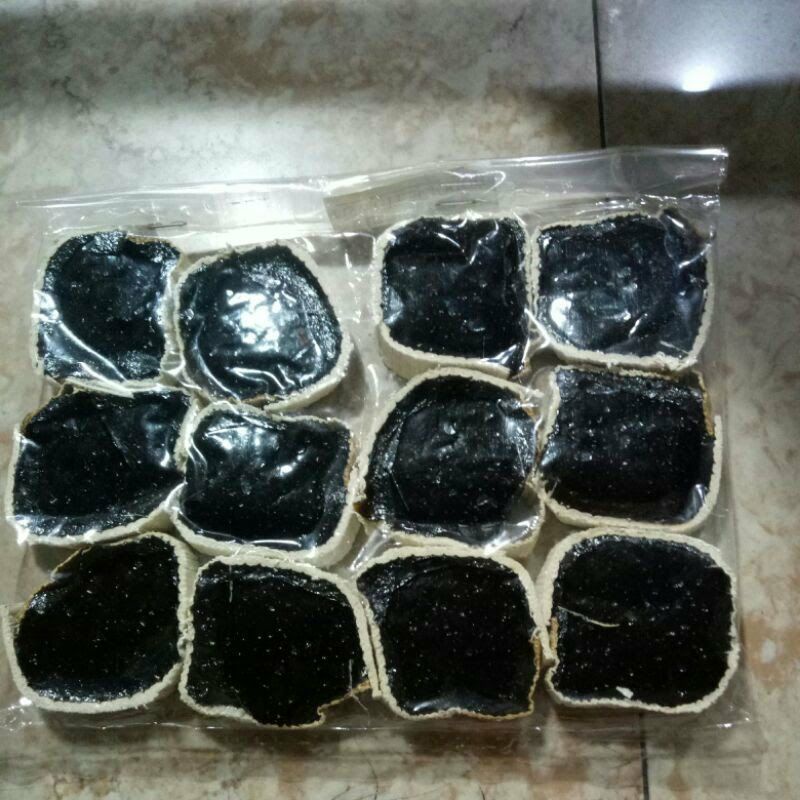 

oleh-oleh Medan Makanan jadul dodol garut dodol upe dodol ubi dodol hitam