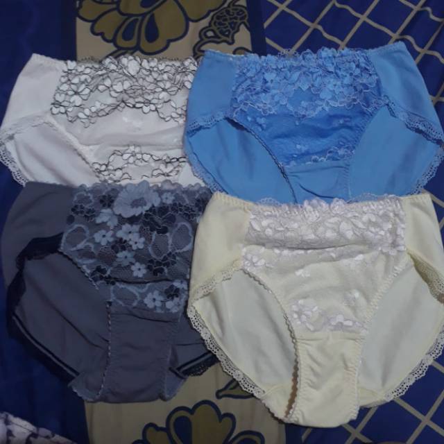 Celana dalam wanita wacoal sisa import