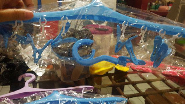 8 In 1 Hanger ( 1 Hanger Isi 8 Jepitan ,praktis & Irit Tempat