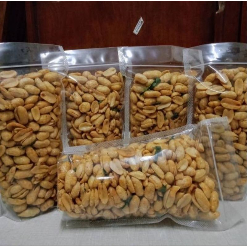 

Kacang tanah bawang goreng spesial