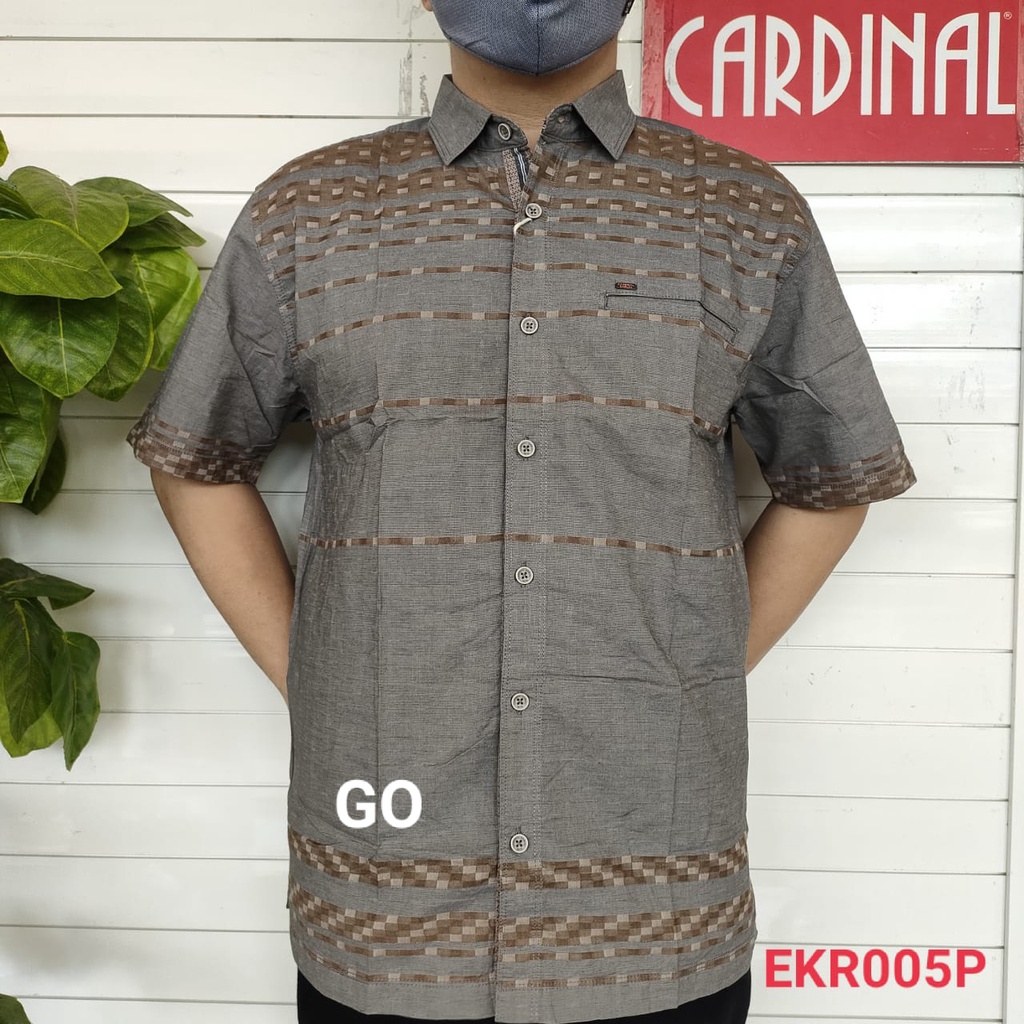 gof XL CARDINAL KEMEJA CASUAL Pakaian Atasan Pria Kemeja Reguler Hem Casual Santai Lengan Pendek