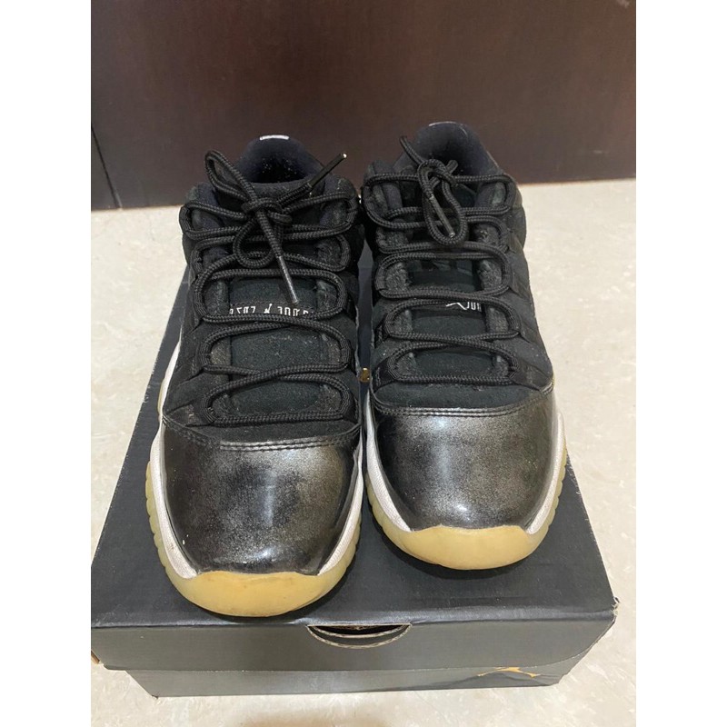 Jordan 11 Retro Low Baron